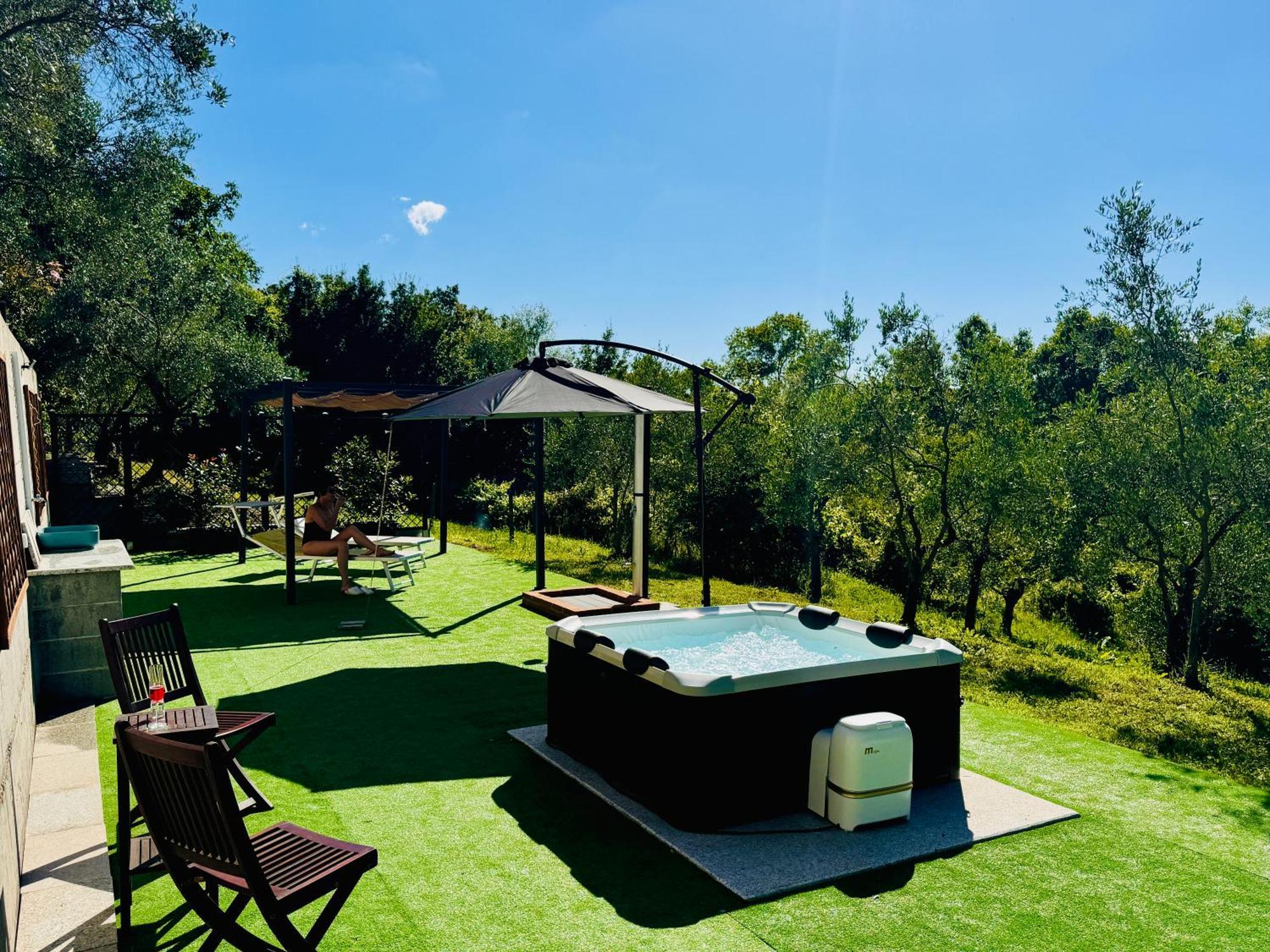 Ca' Degli Ulivi Relax Con Idromassaggio Lunigiana Vicino 5 Terre Apartment Agnino Ngoại thất bức ảnh