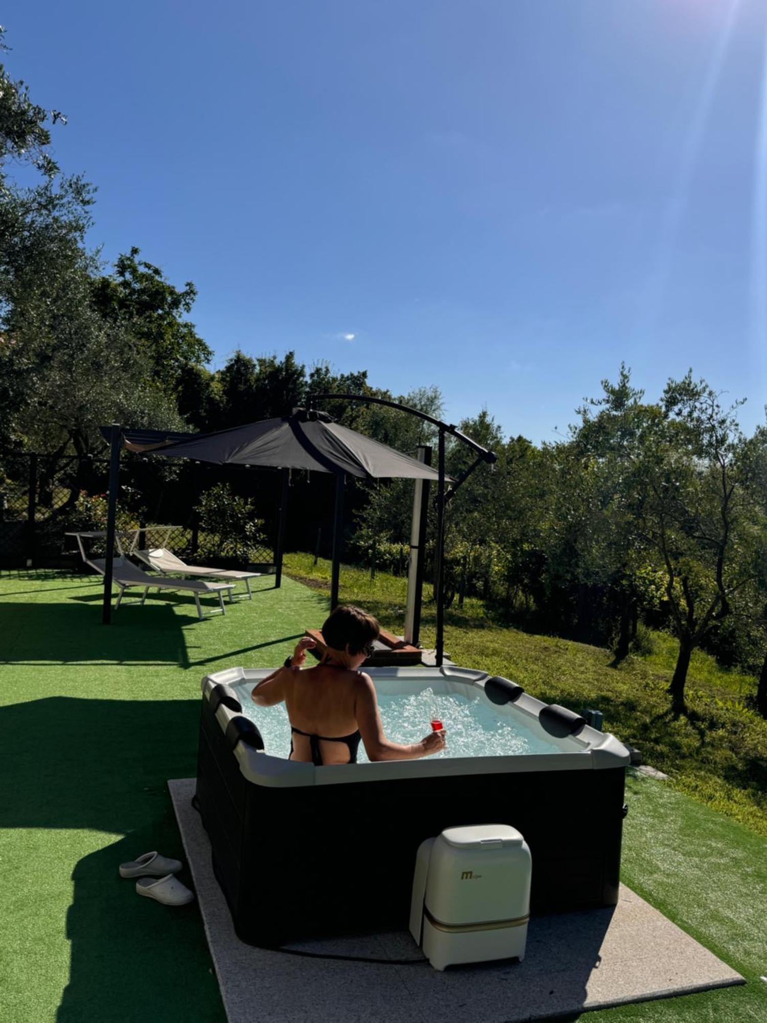 Ca' Degli Ulivi Relax Con Idromassaggio Lunigiana Vicino 5 Terre Apartment Agnino Ngoại thất bức ảnh
